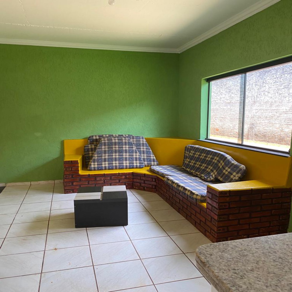 Casa,  BNH III Plano