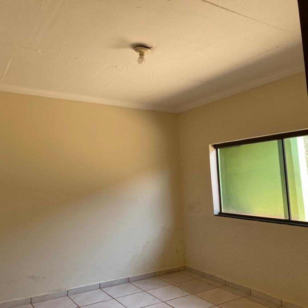 Casa,  BNH III Plano